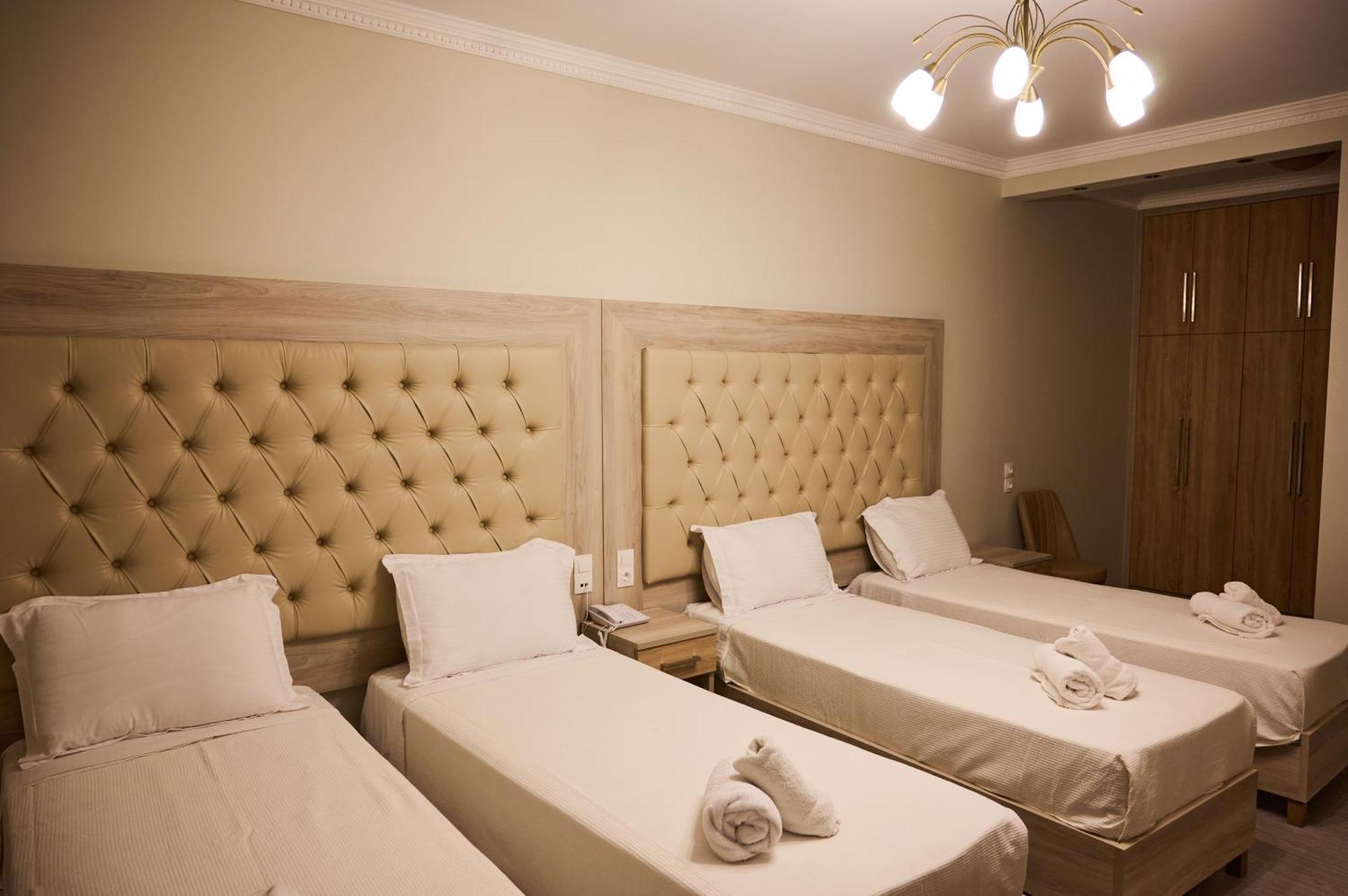 Famissi Suites 1 Калампака Экстерьер фото
